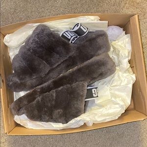 Ugg Fluff Yeah Slides